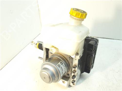 abs-pump-alfa-romeo-stelvio-949_-2016-38369957 main image