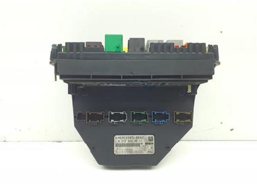 Used Fuse box Fuse box 38393035 38393035