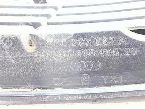 Grill AUDI A4 B6 (8E2) 2.0 | BP38398319C40 - Image 2