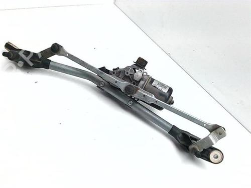 front-wiper-motor-renault-megane-iv-saloon-2016-38373987 main image