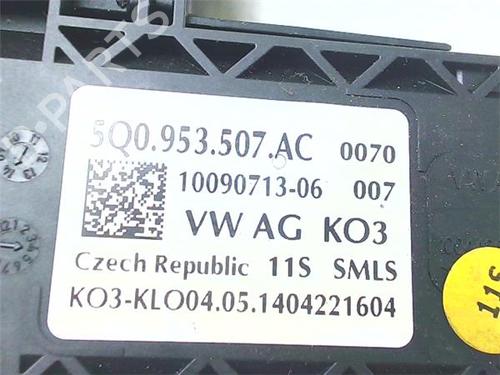 Headlight switch SKODA OCTAVIA III Combi (5E5, 5E6) 1.6 TDI | BP38394300I24 - Image 3