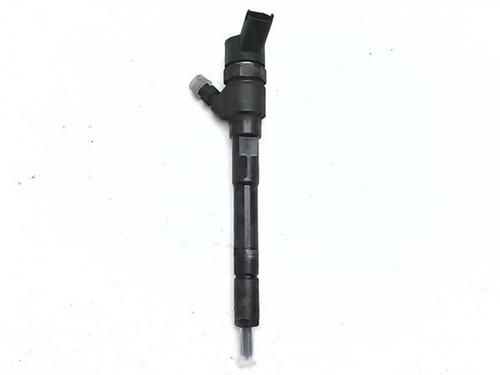 injector-hyundai-santa-fe-ii-cm-2005-2006-2007-2008-2009-2010-2011-2012-2013-2014-2015-38379863 main image