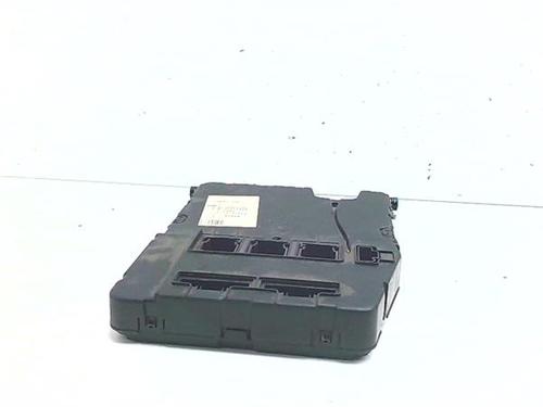 fuse-box-renault-megane-ii-saloon-lm01_-2003-38397785 main image