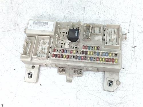 Used Fuse box Fuse box 38376882 38376882