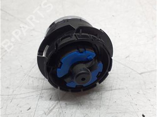 Headlight switch PORSCHE CAYENNE (92A) 3.0 Diesel | BP38366590I24 - Image 2