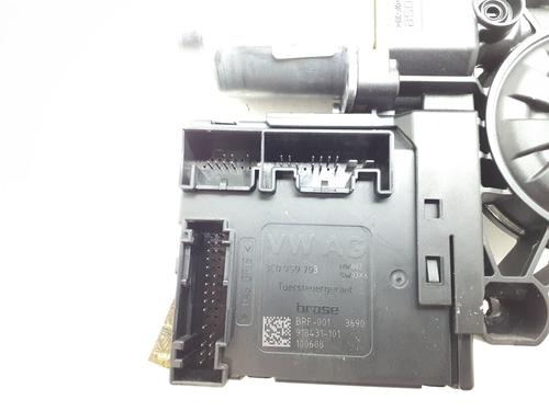 Left front window motor VW PASSAT B6 (3C2) 1.6 TDI | BP38702662E21 - Image 3