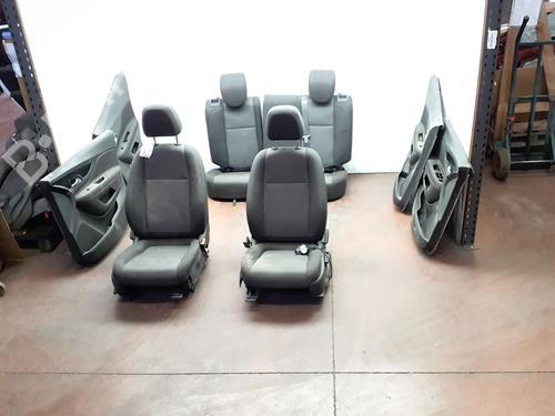 Used Seats set Seats set 38396148 38396148
