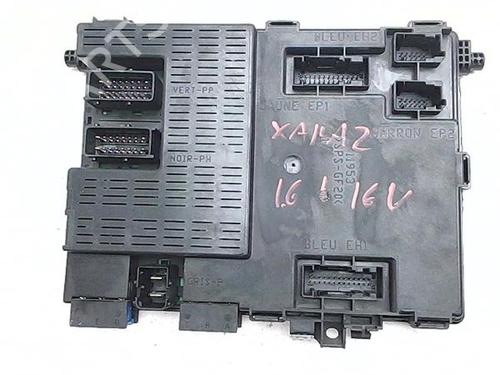 Used Fuse box Fuse box CITROËN XSARA (N1) 1.6 i (88 hp) 39962453 39962453