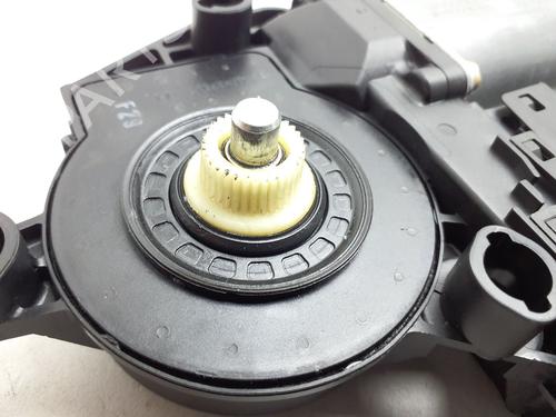 Left front window motor AUDI A4 B6 (8E2) 1.9 TDI | BP39094103E21 - Image 7