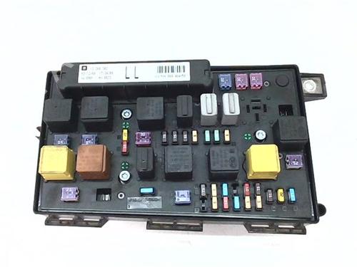 Used Fuse box Fuse box 38380661 38380661