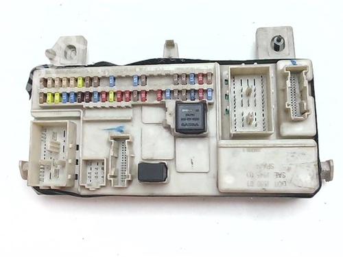 Used Fuse box Fuse box 38363329 38363329