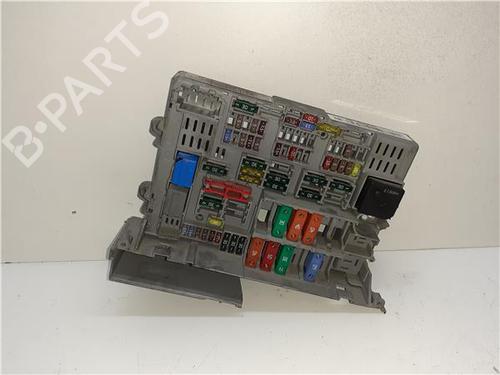 fuse-box-bmw-3-e90-2004-2005-2006-2007-2008-2009-2010-2011-2012-38357035 main image