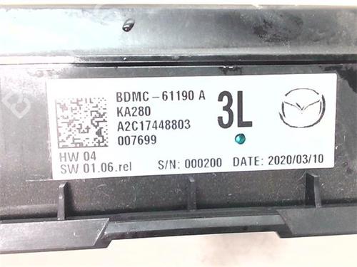 Climate control MAZDA 3 Saloon (BP_) 2.0 SKYACTIV-G M Hybrid | BP38386189I5  - Image 5