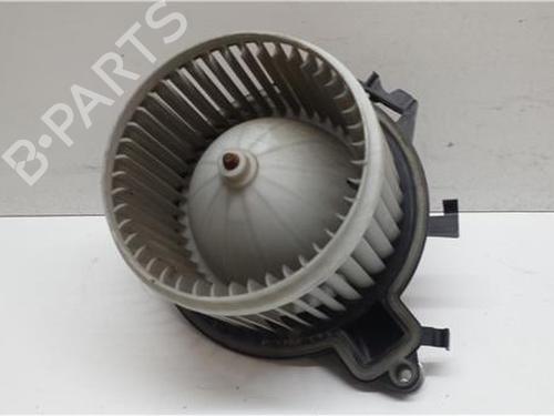 Used Heater blower motor Heater blower motor IVECO DAILY VI Van 33S15, 35S15, 35C15 (146 hp) 40087307 40087307