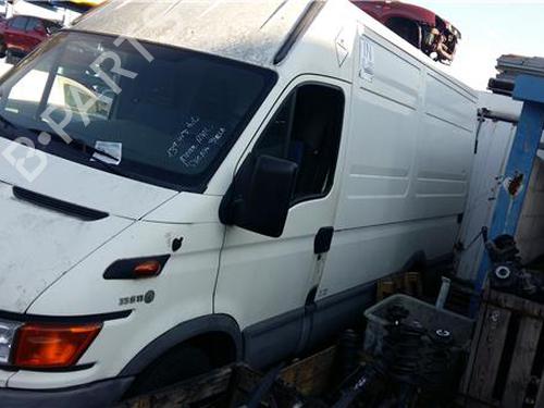 Used Left front door Left front door 38350331 38350331