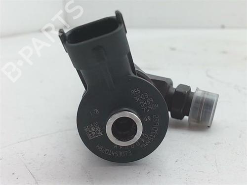 Injector DACIA SANDERO II 1.5 dCi | BP38399413M100 - Image 2