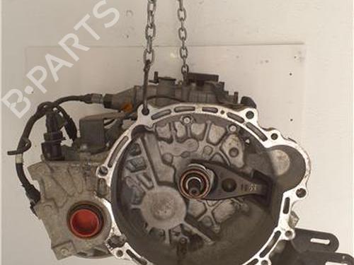 versnellingsbak-kia-ceed-cd-2018-38360007 main image