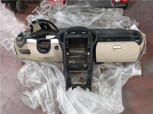 Used Dashboard Dashboard 38403335 38403335