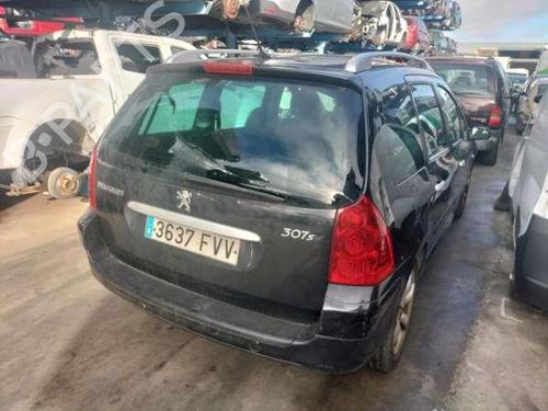 Fuse box PEUGEOT 307 Break (3E) 2.0 HDi 135 | BP38383367E1  - Image 9
