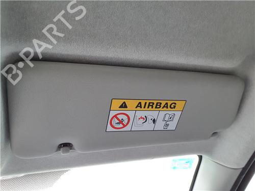 right-sun-visor-renault-zoe-bfm_-2012-38385748 main image
