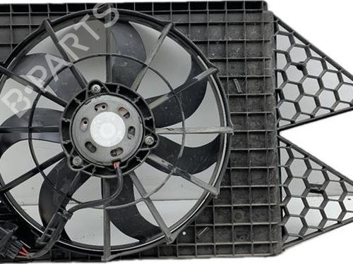 Used Radiator fan Radiator fan 38372576 38372576