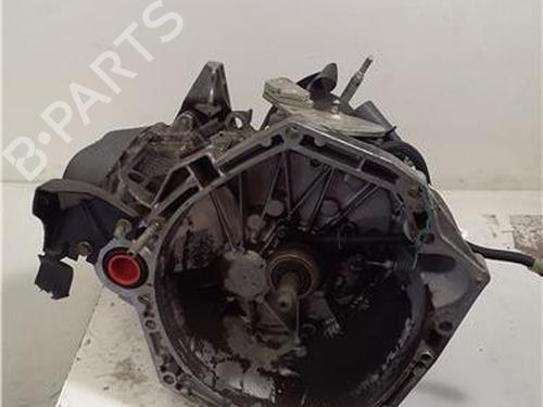 gearbox-renault-megane-ii-saloon-lm01_-2003-38370750 main image