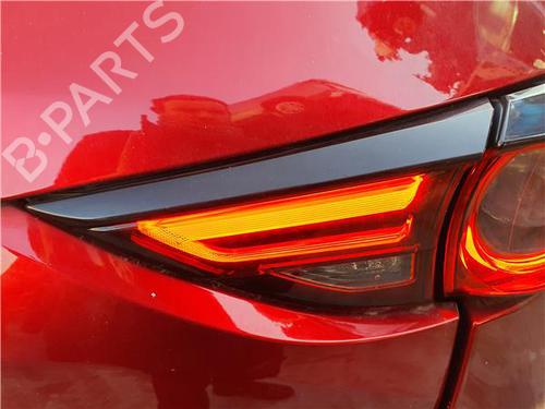 right-tailgate-light-mazda-cx-5-kf-2016-38396179 main image