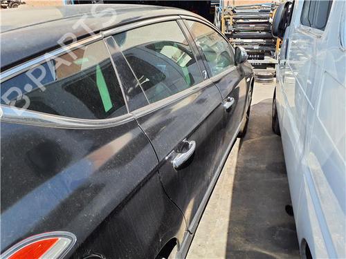 Used Right front door Right front door 38389994 38389994
