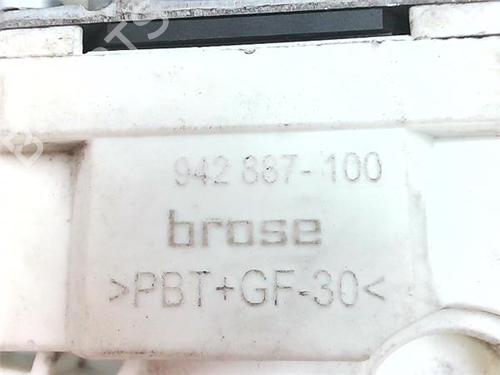 Left front window motor AUDI Q3 (8UB, 8UG) 2.0 TDI | BP38390305E21 - Image 4