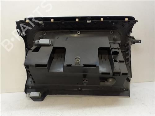 Handskerum VW GOLF VI (5K1) 1.4 TSI | BP38360132C95 - Image 4