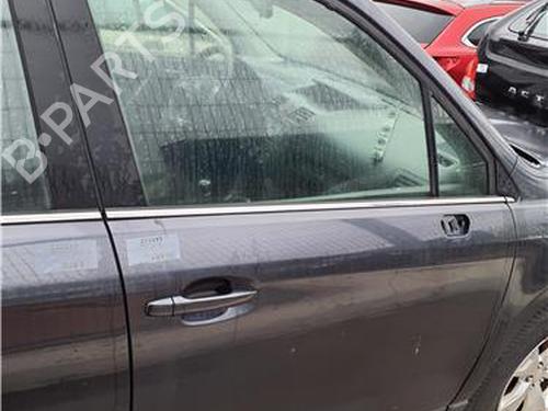 Used Right front door Right front door 38377879 38377879