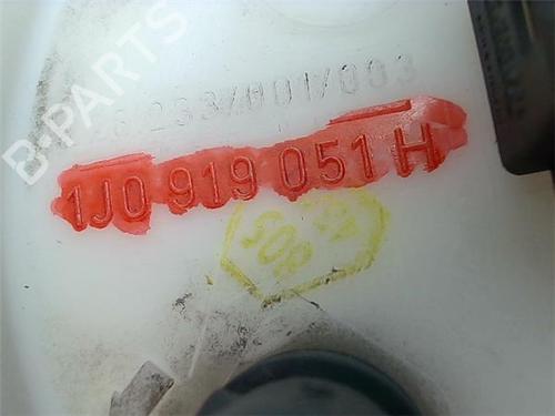 Fuel pump SEAT LEON (1M1) 1.6 16 V | BP38405304M76 - Image 2