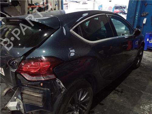 Used Right front door Right front door DS DS 4 / DS 4 CROSSBACK (NX_) 1.6 BlueHDi 100 (99 hp) 40292370 40292370