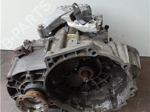 gearbox-vw-passat-b6-3c2-2005-2006-2007-2008-2009-2010-2011-38372321 main image