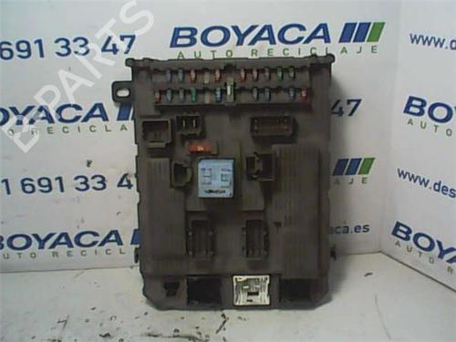 Used Fuse box Fuse box CITROËN C5 I (DC_) 2.0 16V (DCRFNC, DCRFNF) (136 hp) 39955669 39955669
