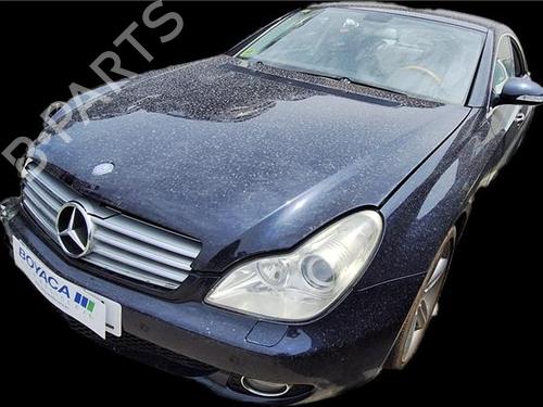 Used Left front door Left front door 38388989 38388989