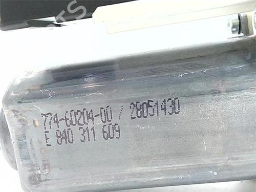 Right front window motor SEAT LEON (1P1) 1.6 TDI | BP38398814E20 - Image 3