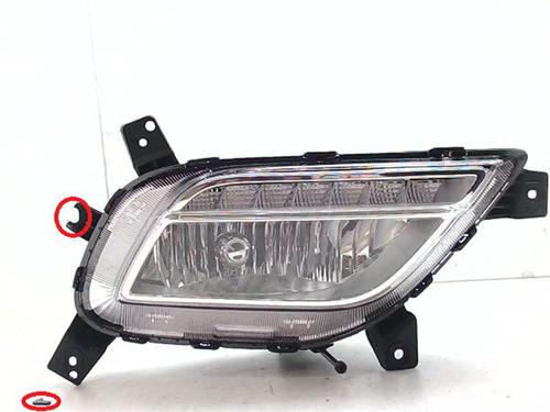 Used Right front fog light Right front fog light 38387005 38387005