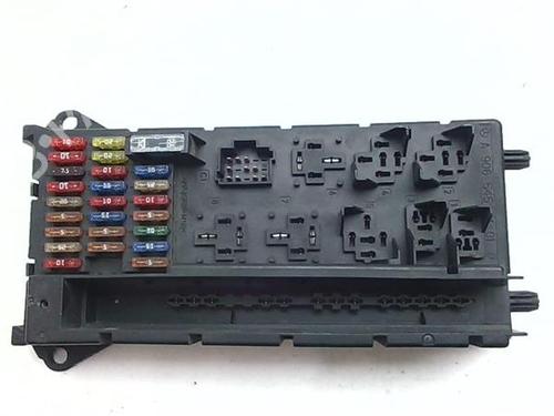 Used Fuse box Fuse box 38353715 38353715