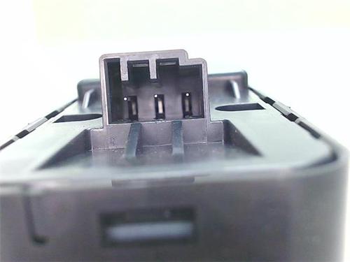Left front window switch VOLVO XC90 II (256) B5 Mild-Hybrid AWD | BP38385395I27 - Image 2