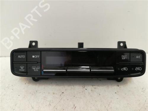 Used Climate control Climate control 38355619 38355619