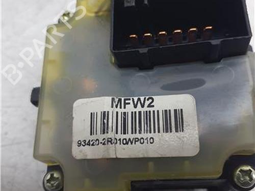 Headlight switch HYUNDAI i30 (FD) 1.6 CRDi | BP38367463I24 - Image 3