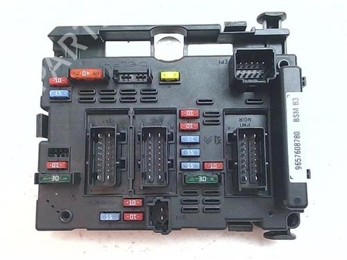 Used Fuse box Fuse box 38388333 38388333