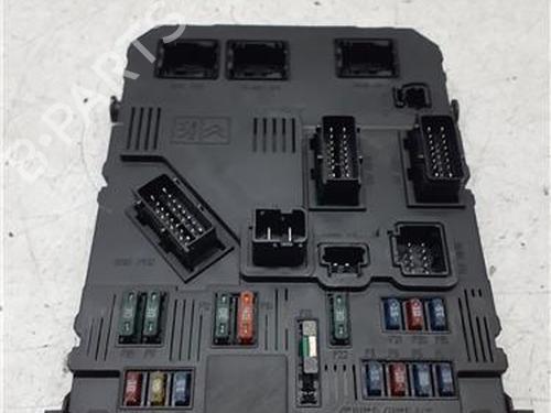 Used Fuse box Fuse box 38370450 38370450