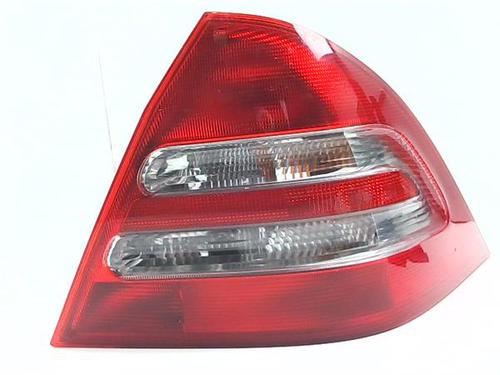 right-taillight-mercedes-benz-c-class-w203-2000-2001-2002-2003-2004-2005-2006-2007-38370553 main image