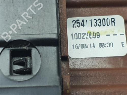 Left front window switch RENAULT CAPTUR I (J5_, H5_) 1.5 dCi 90 (J5N4, J5M5, J5MW, J5M6, J5AL, J5AJ) | BP38371904I27 - Image 3