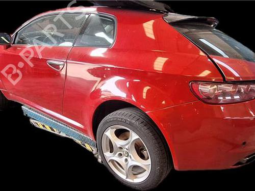 Used Left front door Left front door 38389263 38389263
