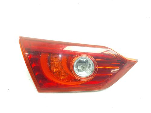 left-tailgate-light-infiniti-q50-2013-40262814 main image
