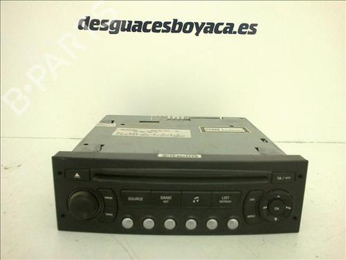 Used Radio Radio CITROËN C4 I (LC_) 1.6 HDi (109 hp) 40086179 40086179
