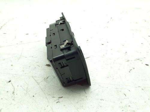 Left front window switch BMW 1 (E81) 118 d | BP38402720I27 - Image 4